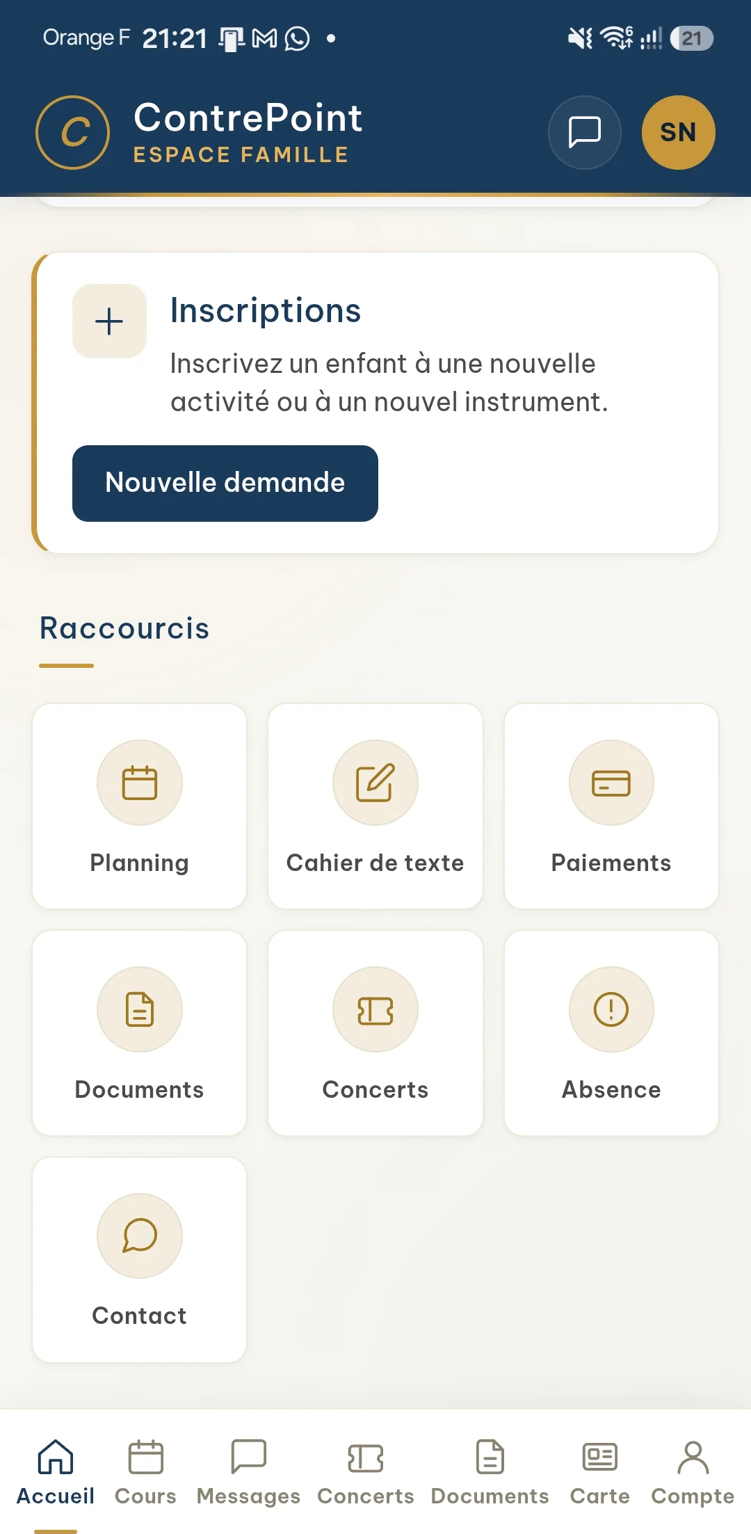 Application mobile Contrepoint, espace famille : inscriptions, planning, cahier de texte, paiements, concerts, messagerie